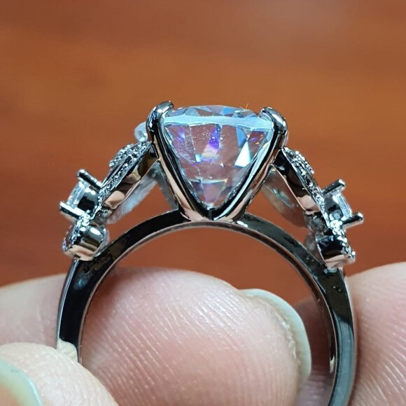 😍Oval Zircon Diamond Vintage Silver Beautiful Ring for Women, L239 - Picture 3 of 8